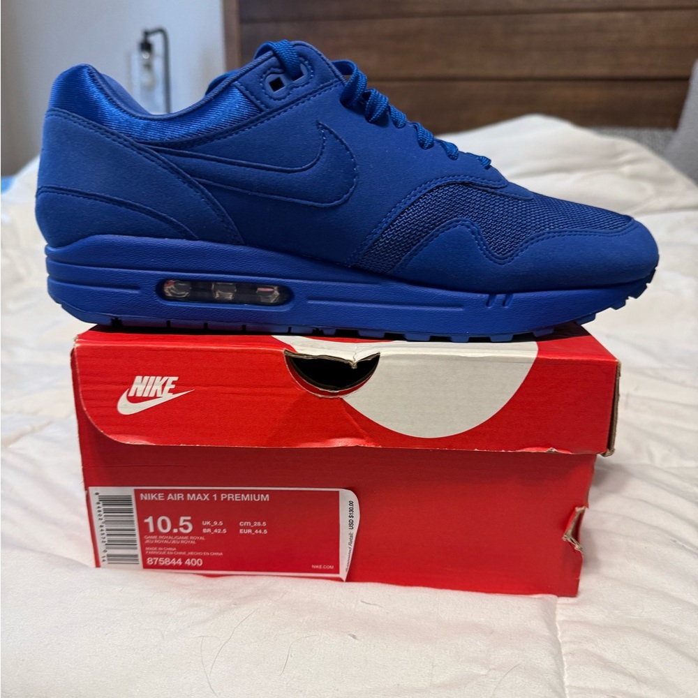 Nike Air Max 1 
Brand never worn